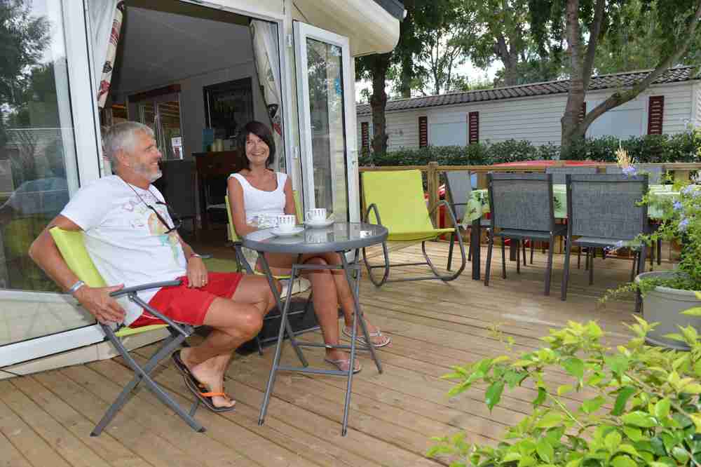 greenfields-on-decking